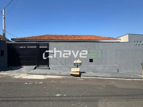 CASA PARA LOCAÇÃO – BAIRRO ANCHIETA | CONFORTO, PRATICIDADE E ÁREA GOURMET