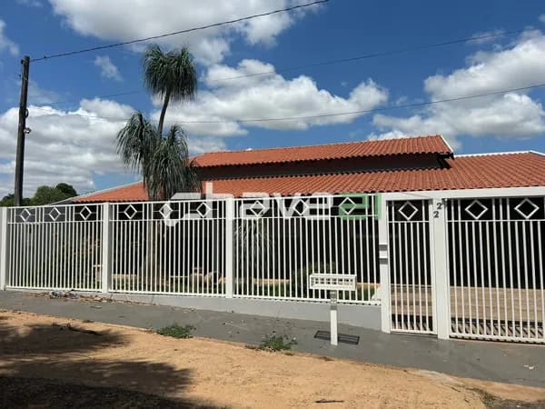 CHÁCARA ESPAÇOSA E CONFORTÁVEL – PERFEITA PARA A FAMÍLIA
