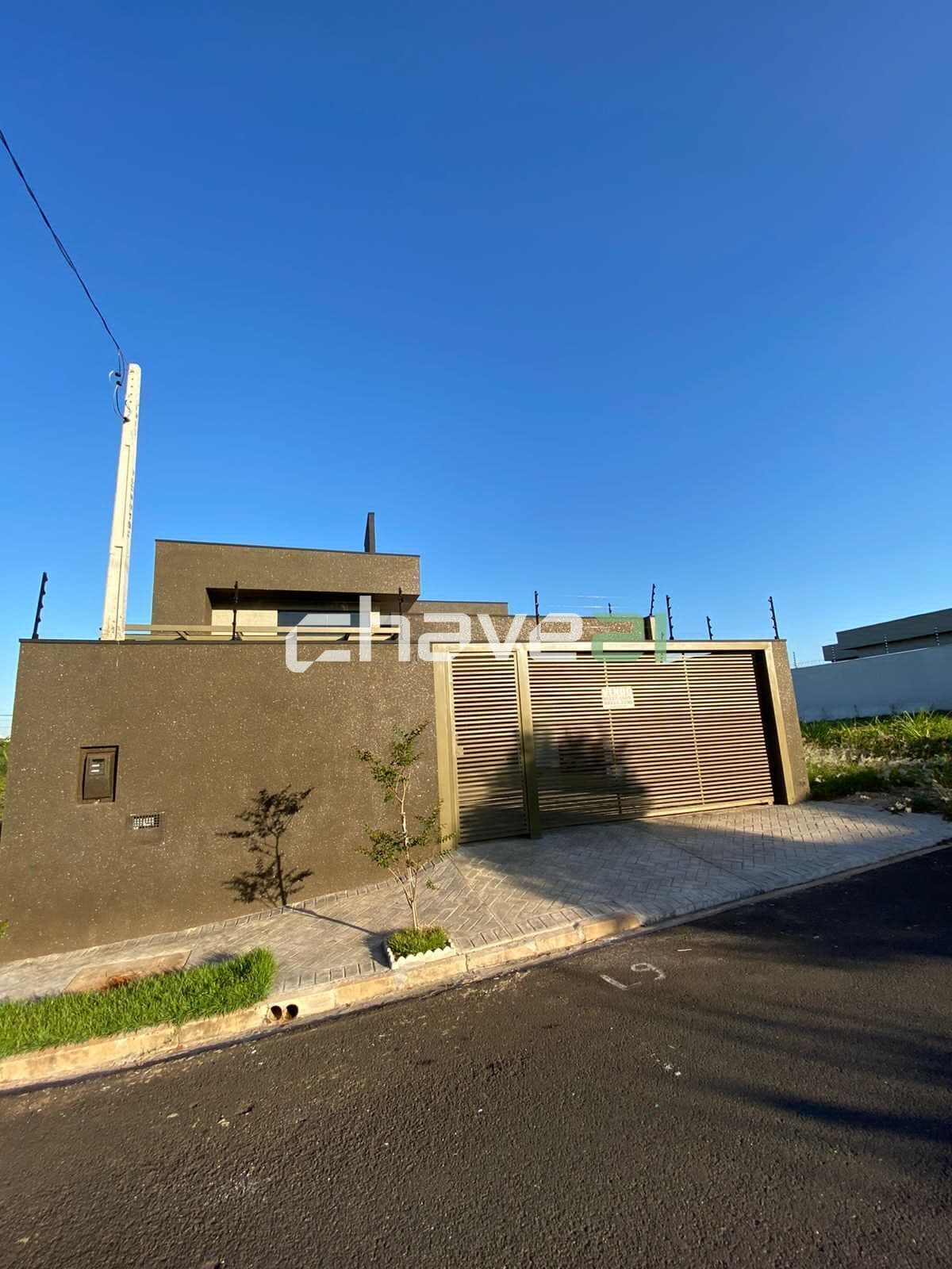 CASA NO RESIDENCIAL ARY ATTAB – CONFORTO, ESPAÇO E EXCELENTE LOCALIZAÇÃO