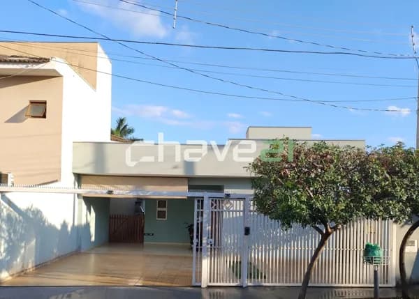 Excelente Casa à Venda – Vila Goyos, São José do Rio Preto