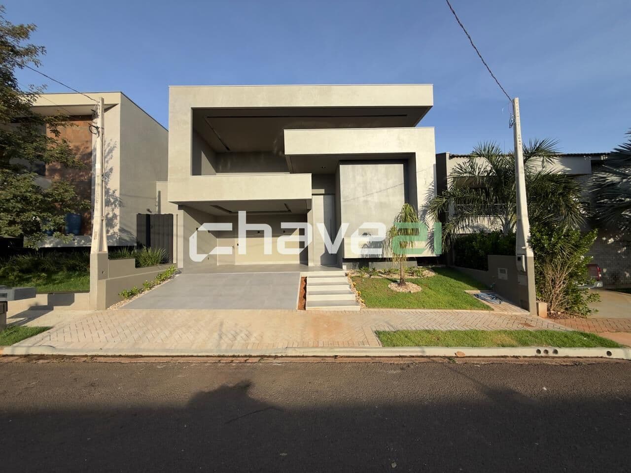 CASA À VENDA NO QUINTA DO LAGO I – ALTO PADRÃO, COMPLETA E COM LAZER PRIVATIVO