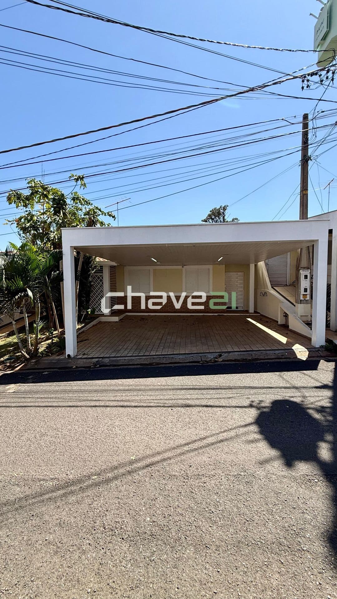 CASA À VENDA NO CONDOMÍNIO BELVEDERE – COMPLETA, CLIMATIZADA E COM ENERGIA FOTOVOLTAICA