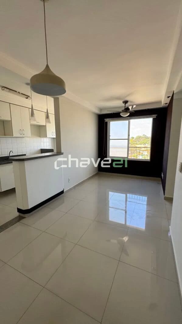 APARTAMENTO À VENDA – 12º ANDAR | COMPLETO, COM ELEVADOR E EXCELENTE LOCALIZAÇÃO