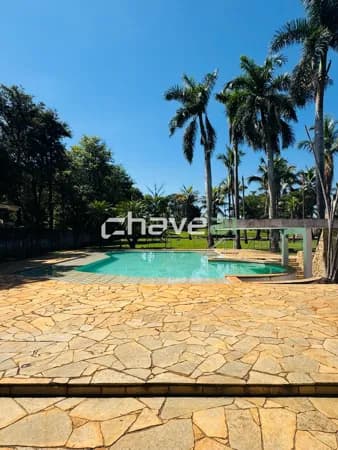 CHÁCARA ESPETACULAR NO RECANTO DOS EDUARDOS – 5.000m² DE NATUREZA E CONFORTO!