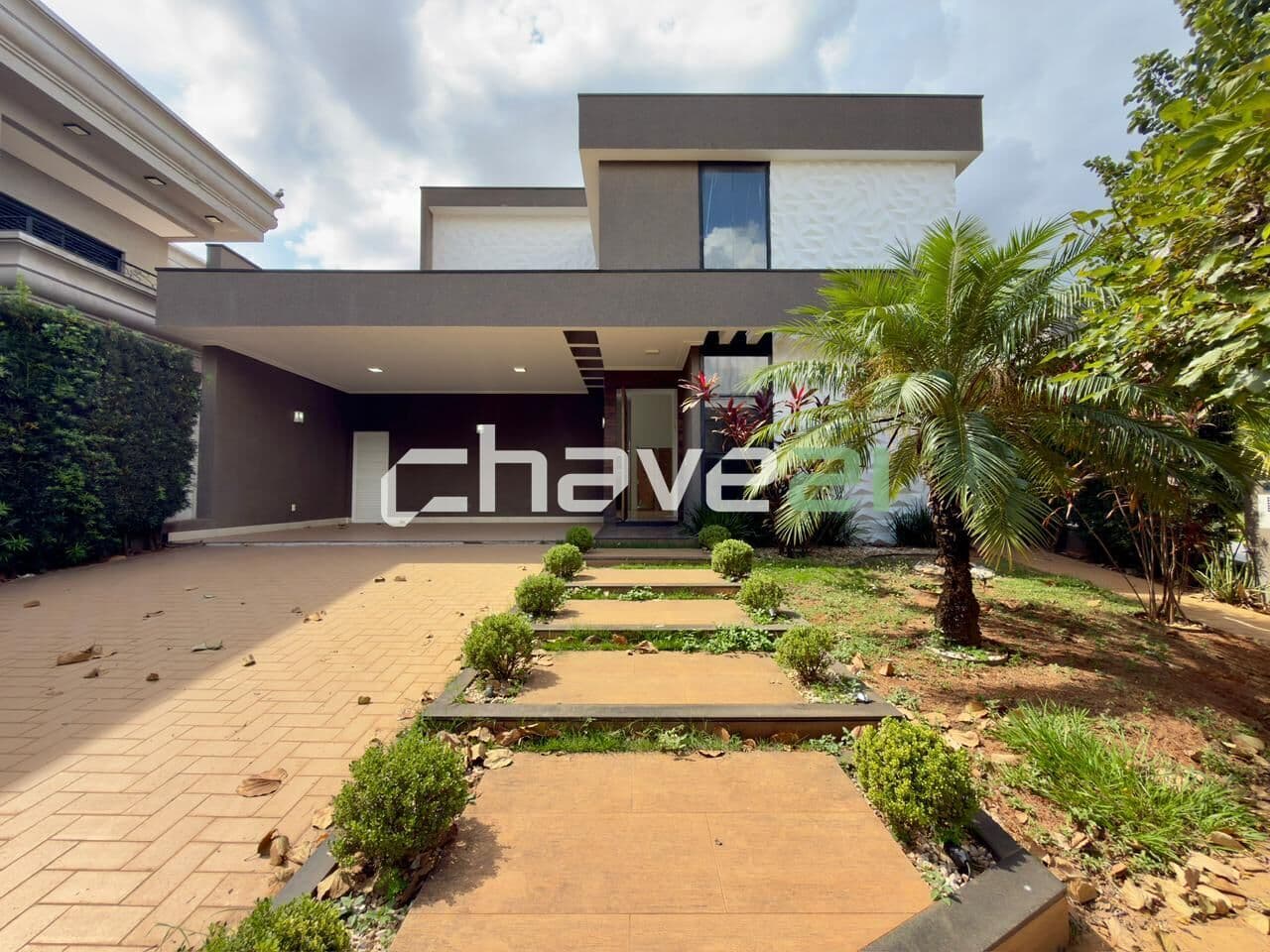 CASA EM CONDOMÍNIO – RESIDENCIAL GAIVOTA II | 4 DORMITÓRIOS, ESPAÇO E CONFORTO