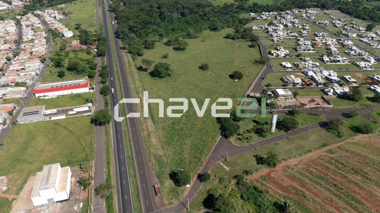 ÁREA À VENDA EM BADY BASSITT/SP
