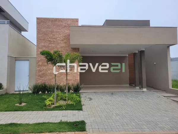 EXCELENTE CASA MODERNA COM PISCINA E 3 SUÍTES