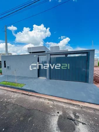 CHARMOSA CASA À VENDA NO PARQUE VILA NOBRE – CONFORTO, ESTILO E ÓTIMO TERRENO!
