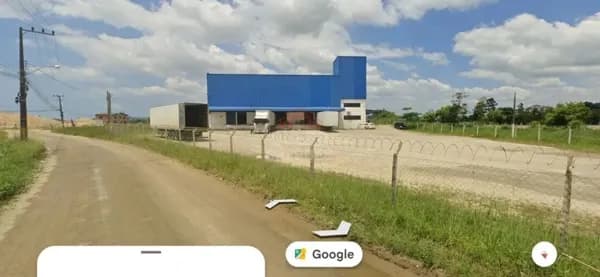 ALUGO GALPÃO INDUSTRIAL EM NAVEGANTES/SC - Acesso fácil a rodovia
