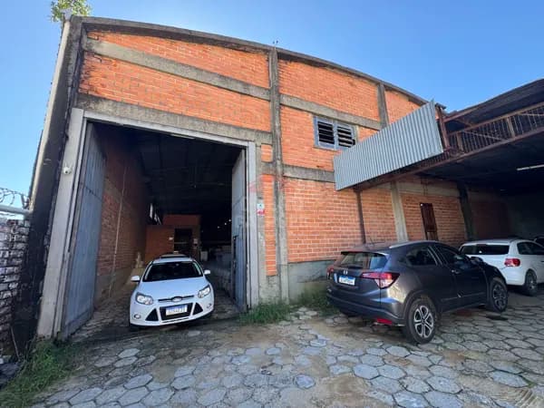 Pavilhão/Galpão Logístico a poucos metros da BR-101 - Barreiros / São José