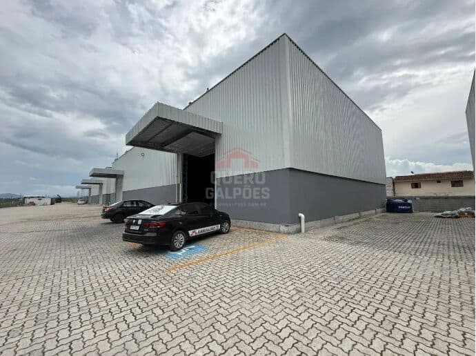 Pavilhão/Galpão Logístico de 740 m2 em Itajai Bairro Cordeiros8 (Taxas e IPTU já incluso)