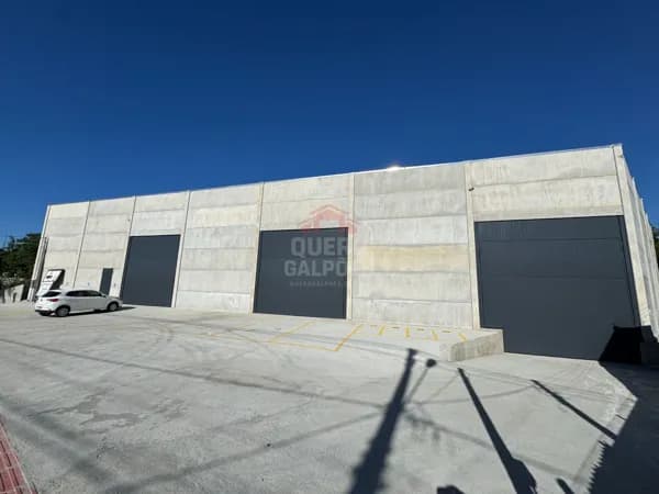 GALPÃO PARA LOCAÇÃO IDEAL PARA LOGISTICA, ARMAZENAMENTO E OPERAÇOES