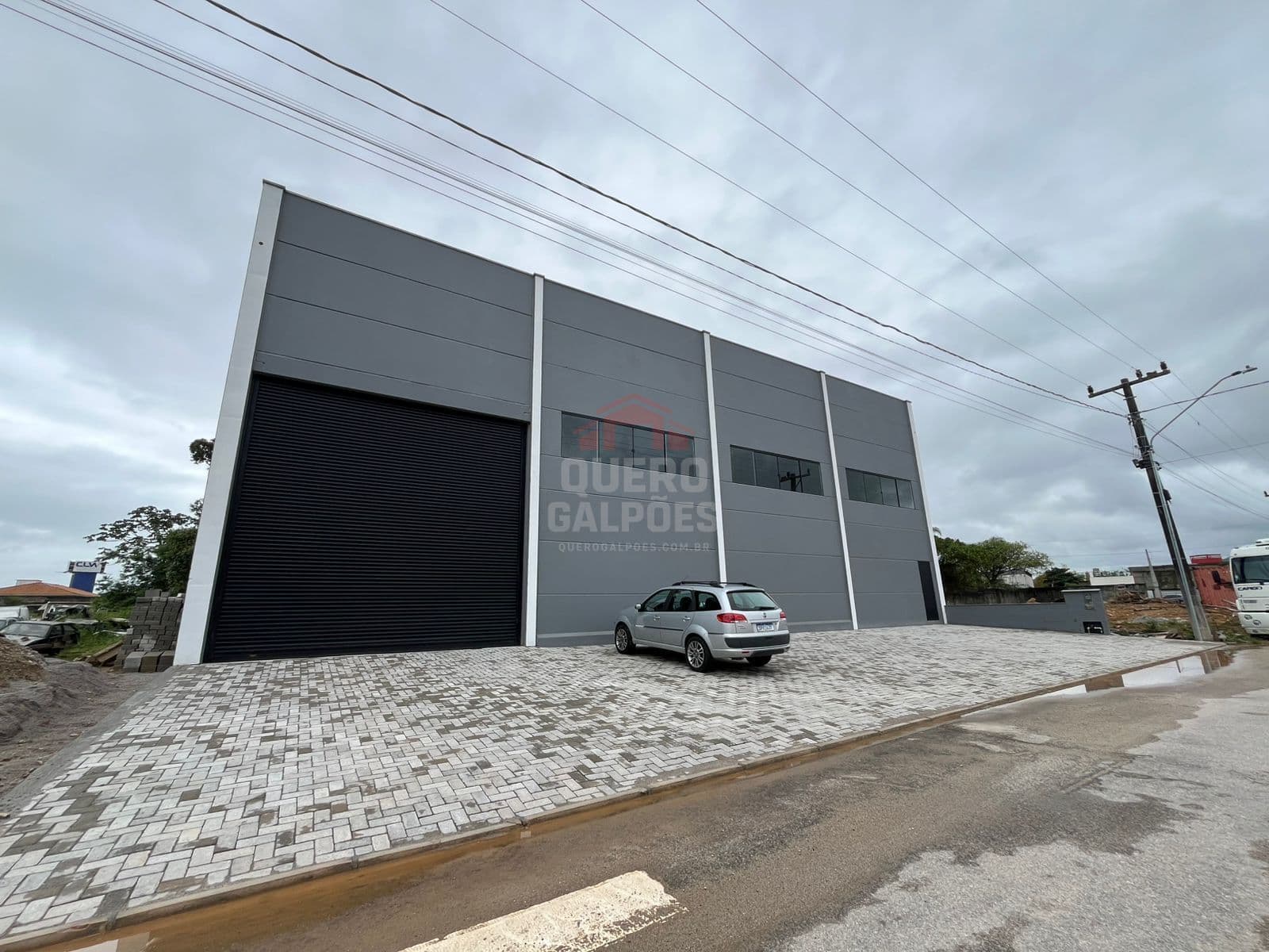 Pavilhão/Galpão Logístico para locação de 640 m² - Palhoça / Acesso rápido a BR101