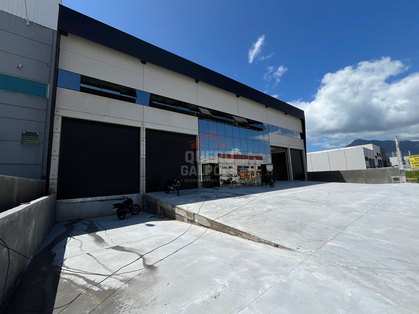 Pavilhão/Galpão Logístico com estrutura completa, 1.455,88 m², pé direito de 11 m - Fácil acesso a BR101 - Palhoça
