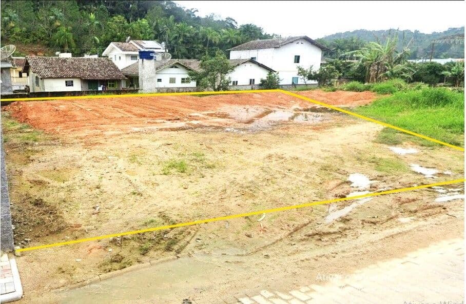 TERRENO À VENDA - PRONTO PARA CONSTRUIR - CENTRO GUABIRUBA