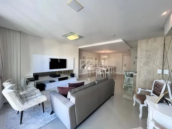 Apartamento à venda em Balneário Camboriú com 3 suítes e 2 vagas de garagem | PRESTIGE INTELIGENCIA IMOBILIÁRIA