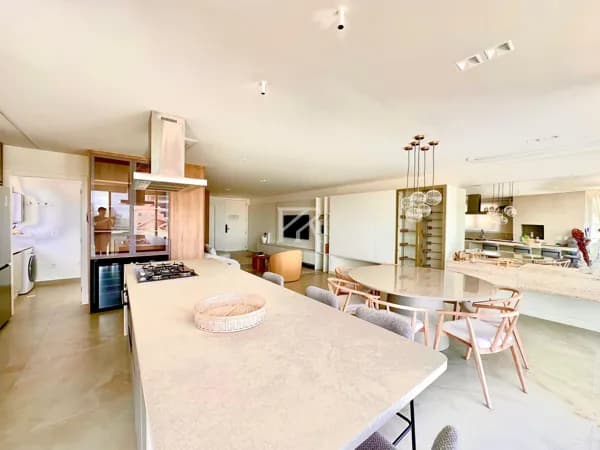 Apartamento em Itajaí - Praia Brava de Itajaí