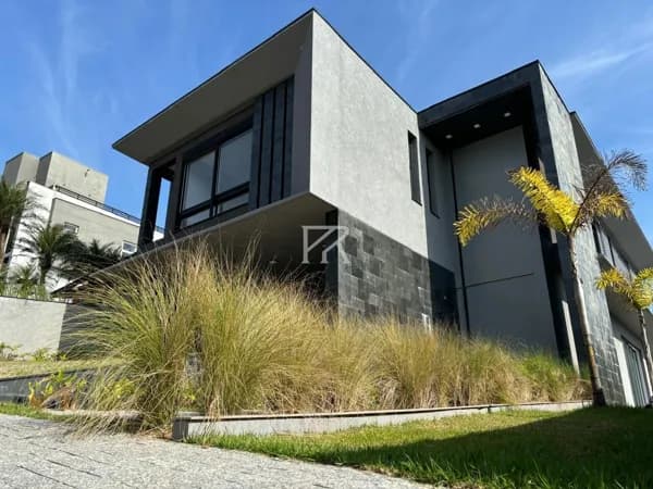 Casa em Condomínio em Ariribá, Balneário Camboriú/SC
