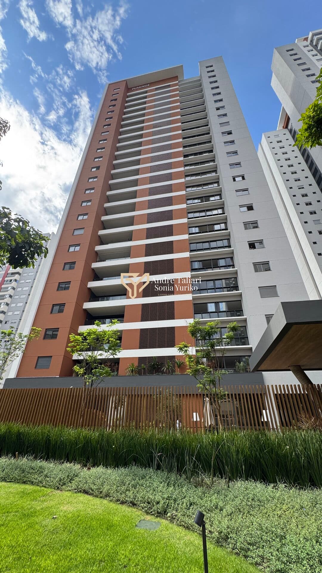 Apartamento a venda Edifício Arbo 146m² 3 suítes planta com varanda