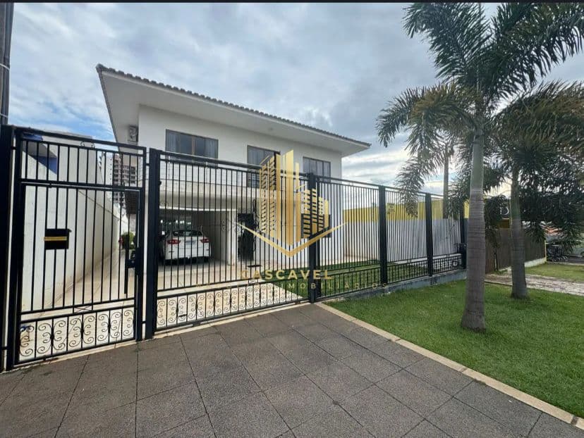 Sobrado semi mobiliado para locação no Recanto Tropical em Cascavel Paraná