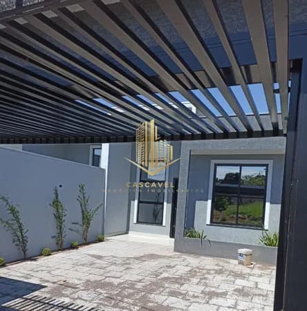 Sobrado invertido á venda no bairro Universitario em Cascavel Paraná