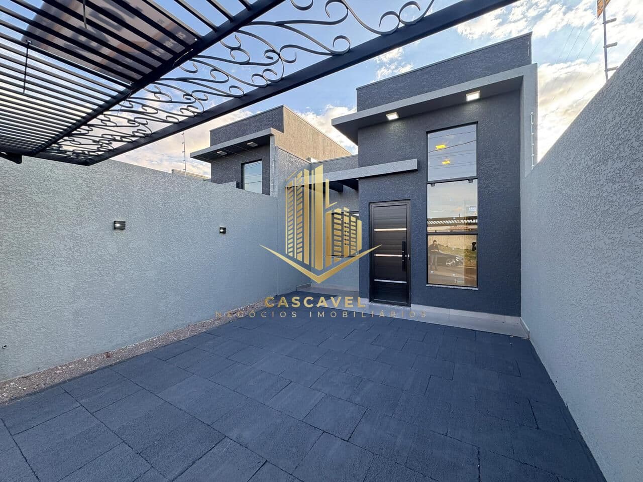 Casa á venda no bairro Viena em Cascavel Paraná