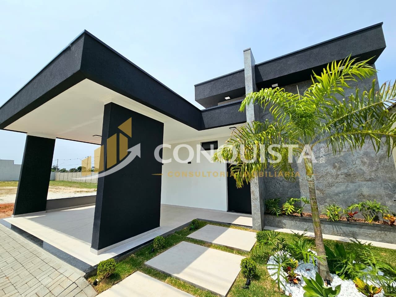 Casa Moderna com Suíte Master e Área Gourmet - Condomínio Pérola do Vale
