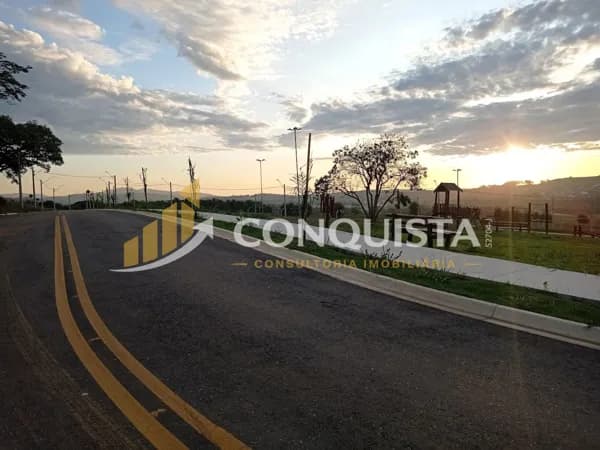 Terreno em Loteamento em Chácaras Cataguá, Taubaté/SP