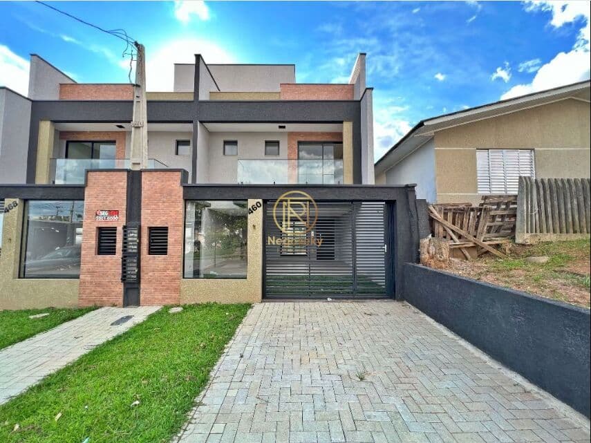 Tríplex novo no Bairro Cruzeiro 3 quartos com 01 Suíte e terraço Gourmet