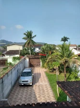 Sobrado com 2 dormitórios à venda no Massaguaçu em Caraguatatuba / SP