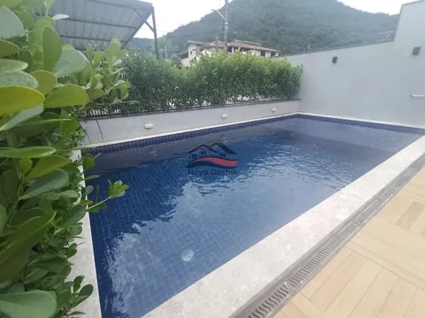 Lindo sobrado em condomínio , Cidade Jardim, Caraguatatuba, SP
