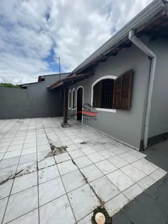 Casa disponível para venda no Praia Jardim das Palmeiras - Caraguatatuba-SP
