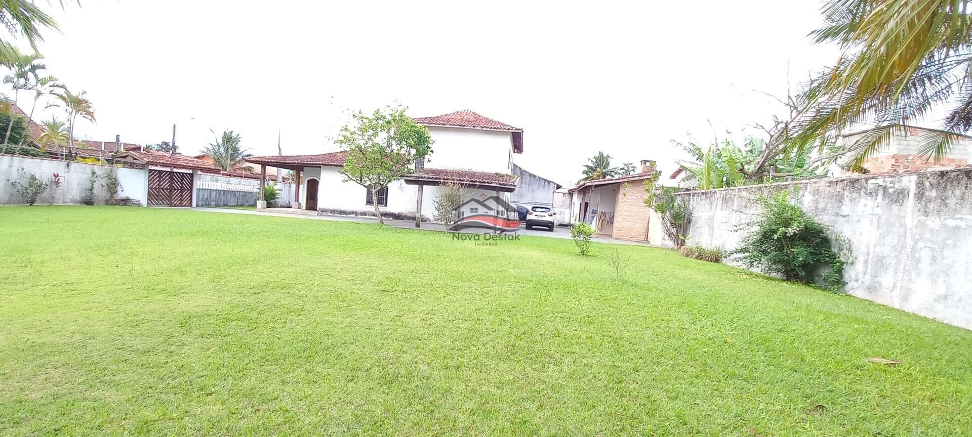 Excelente sobrado de Alto Padrão Praia das Palmeiras - Caraguatatuba-SP
