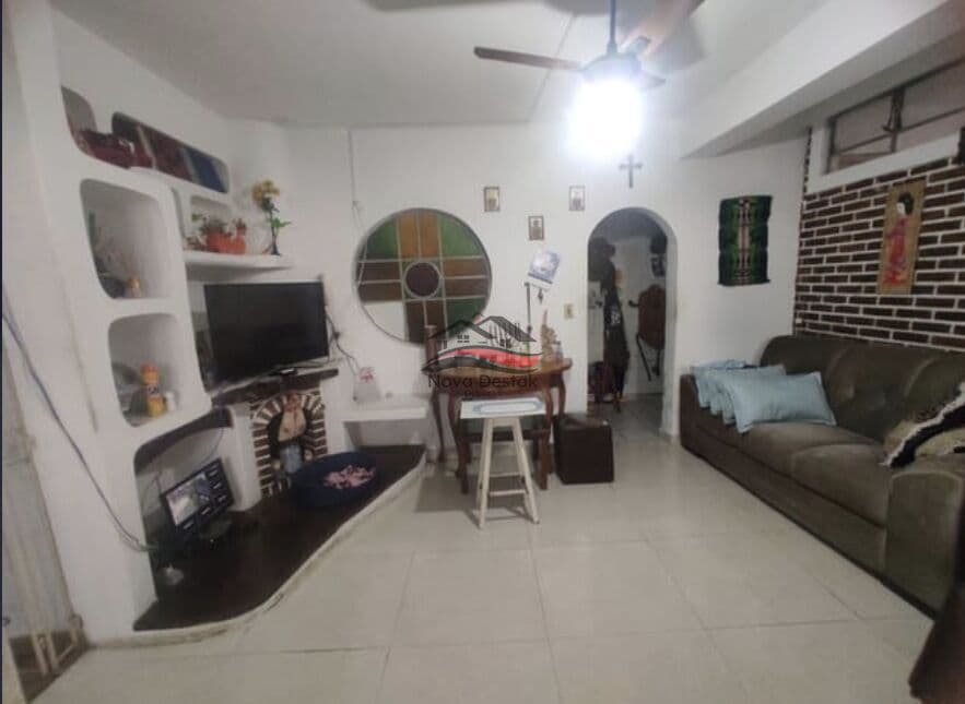 Sobrado à venda, ideal para HOSTEL, POUSADA OU CLÍNICA, próximo a praia, 10 suítes + 02 casas, Caraguatatuba, Litoral Norte de São Paulo