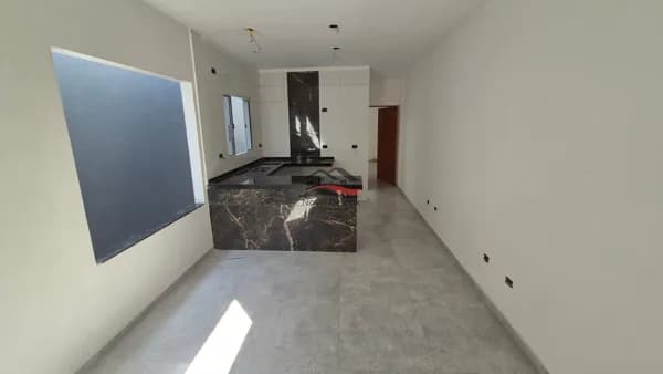 Casa em Caraguatatuba - Loteamento Jardim das Palmeiras