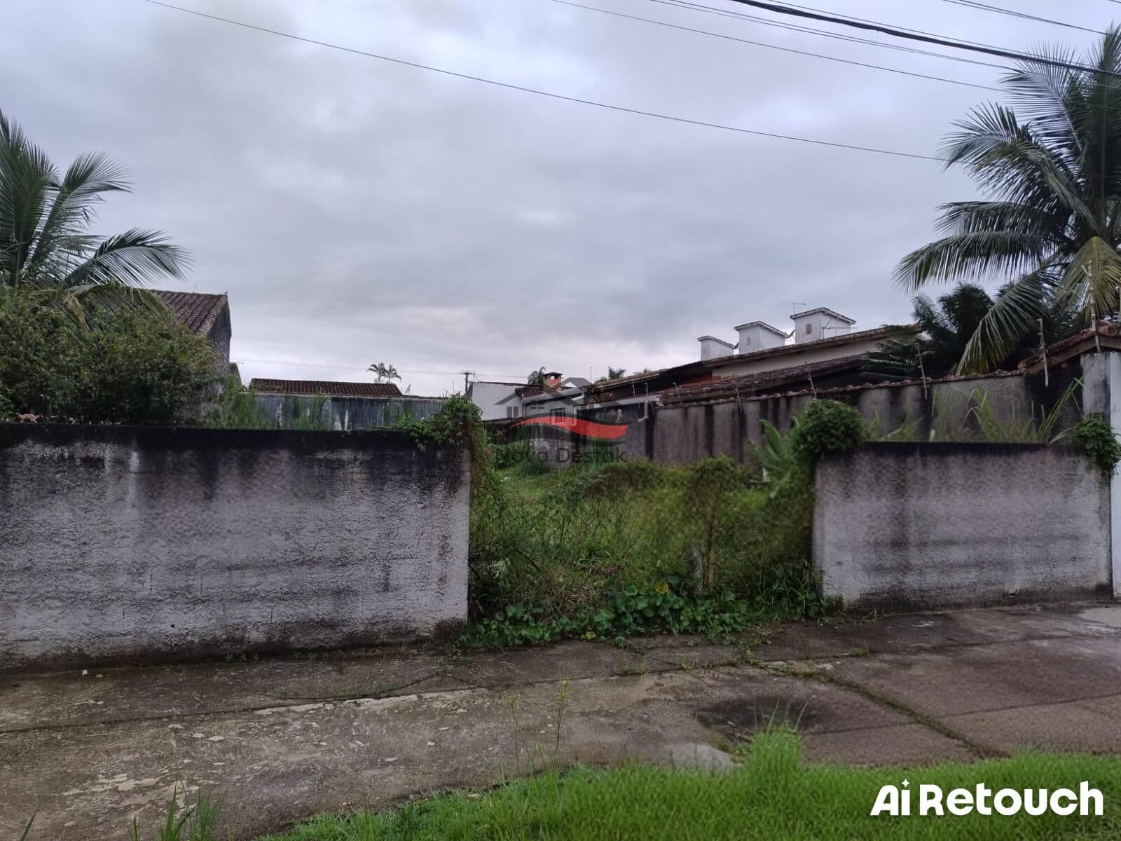 Terreno à Venda, 300 m² por R$ 320.000 Massaguaçu , Caraguatatuba-SP