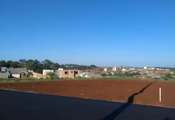 TERRENO EM LOTEAMENTO PREVILEGIADO