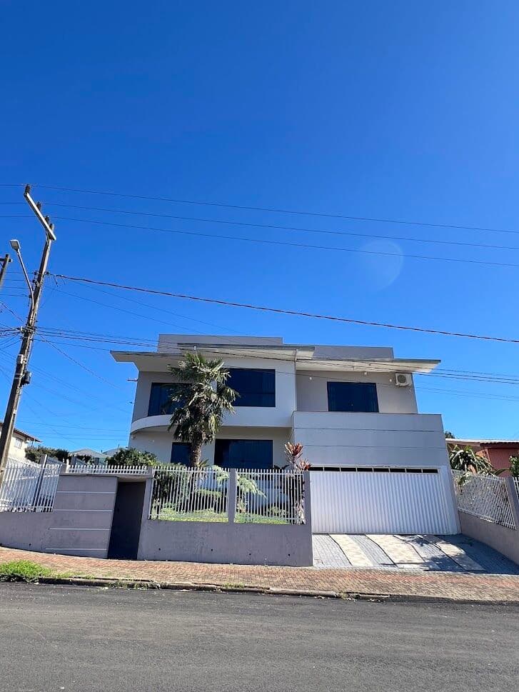 Casa Alto Padrão em Bortolon, Xanxerê/SC