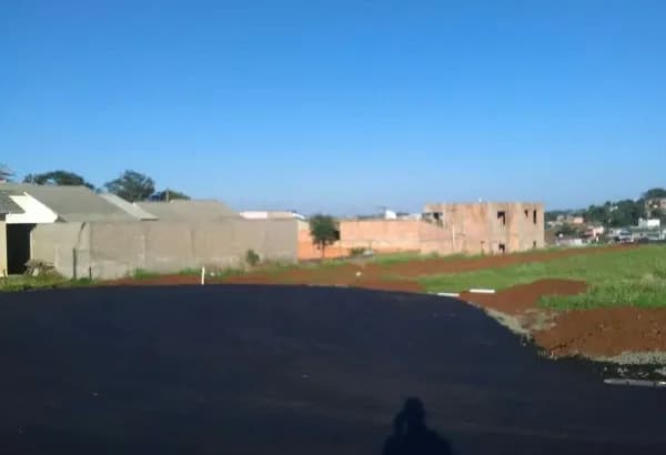 TERRENO RESINDECIAL AMPLO