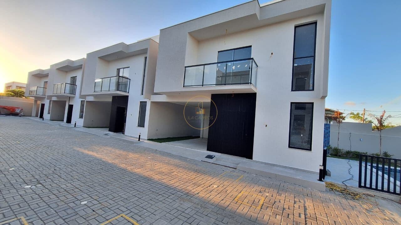 CASA DUPLEX EM BURAQUINHO