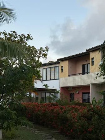 CASA DUPLEX EM BURAQUINHO R$: 520.000,00 Lauro de Freitas/BA