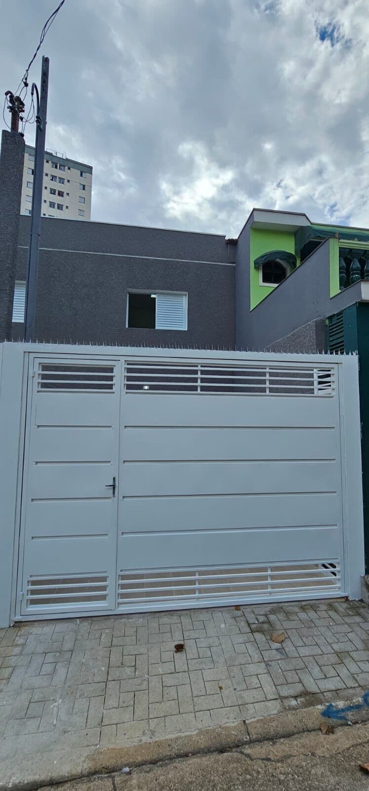 Casa Sobrado na Zona Norte de 02 Quartos