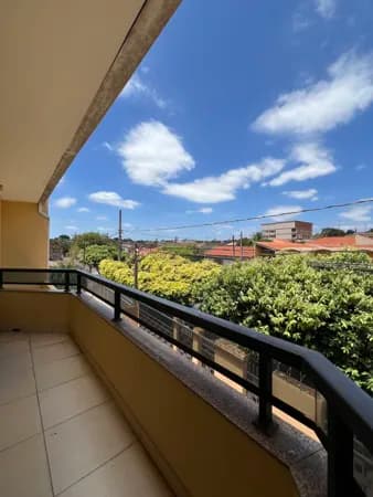 Sobrado em Vila Sândano, Ourinhos/SP
