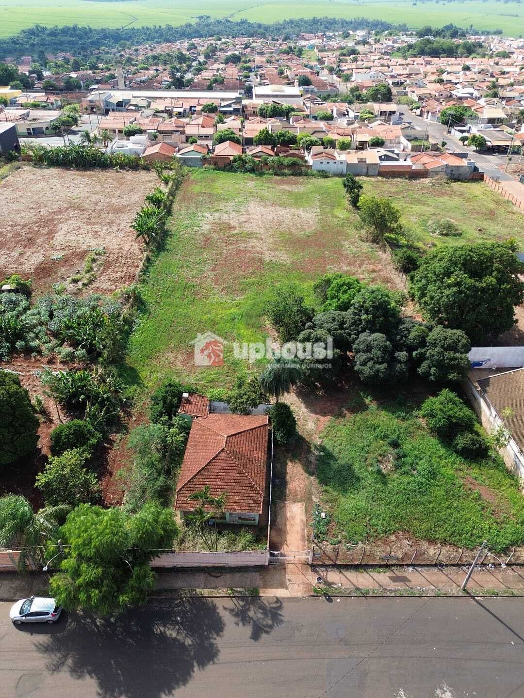 Área à Venda - 5.818m² com Localização Estratégica Próxima ao Condomínio Rebeca - Ourinhos/SP