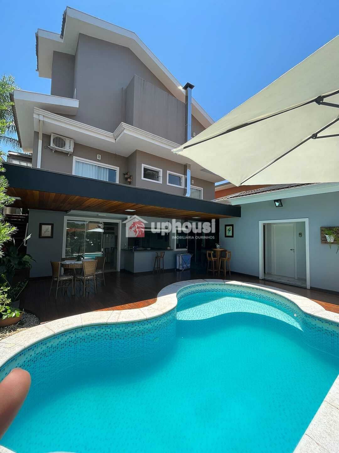 Luxuosa Casa com Piscina à Venda - 3 Suítes, 312m² - Jardim Paulista, Ourinhos/SP