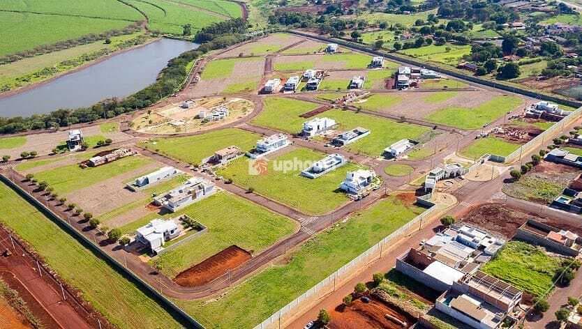 Terreno à Venda - 427m² em Condomínio Fechado - Ville de France, Ourinhos/SP