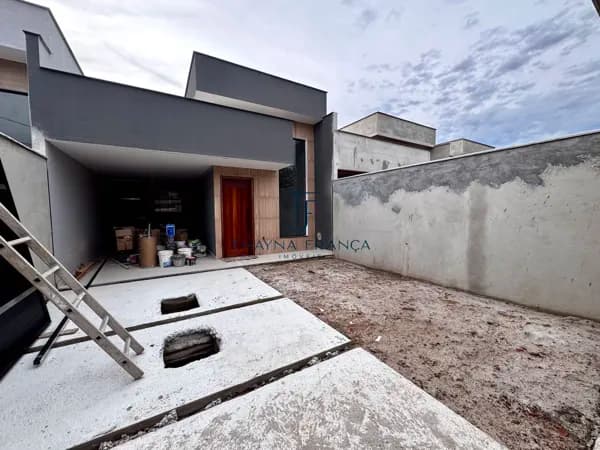Casa Linear no Jardim Atlântico Leste - Itaipuaçu