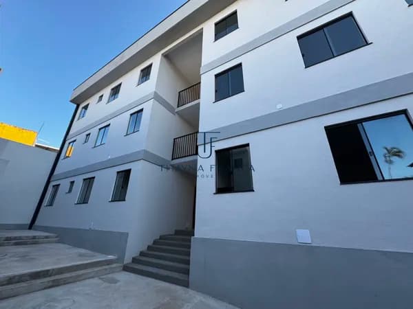 Apartamento em São Gonçalo - Mutondo