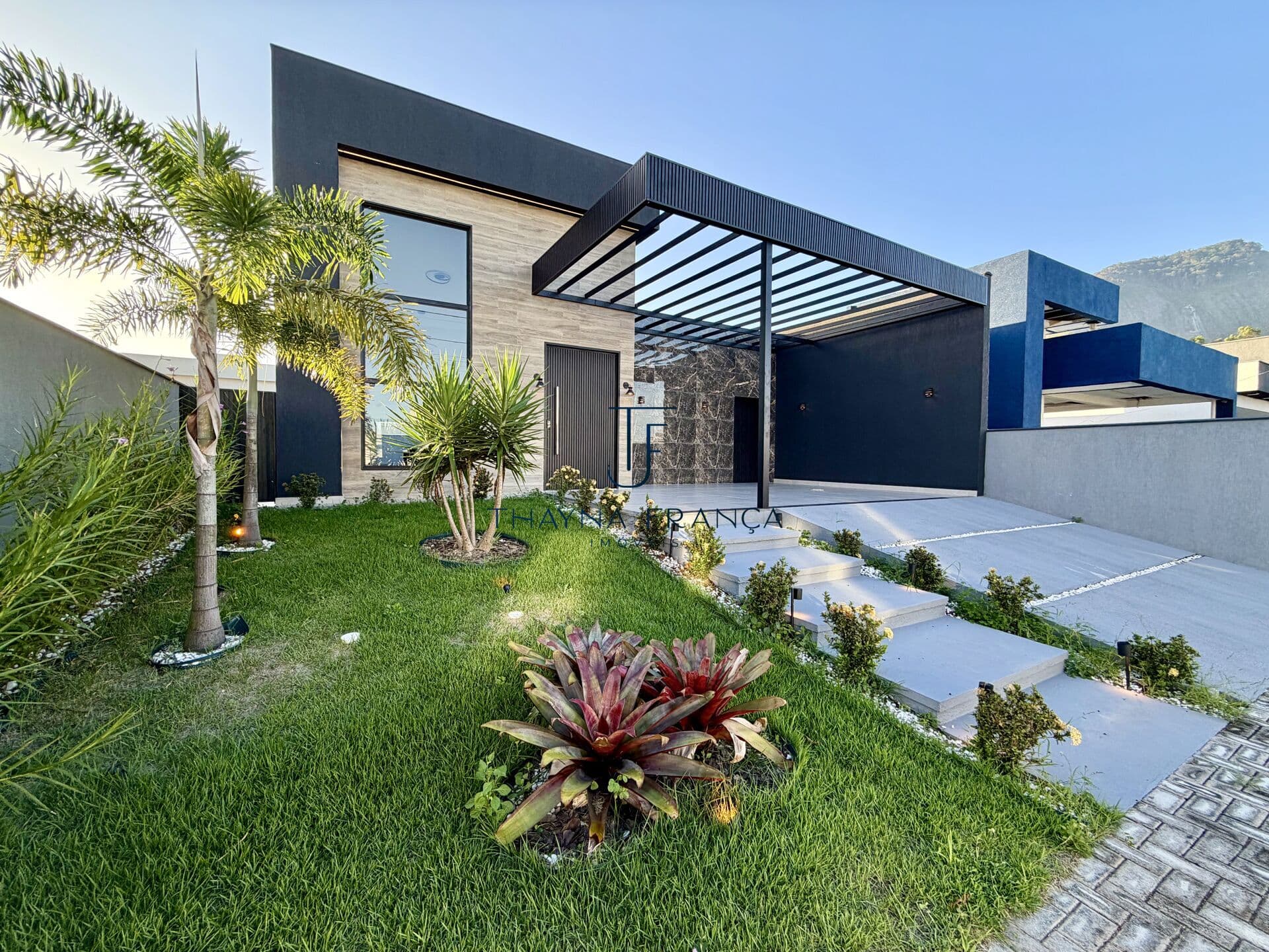 Casa de Condomínio em Maricá - Cajueiros (Itaipuaçu)