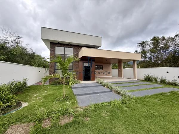 Casa de Condomínio em Maricá - Ubatiba